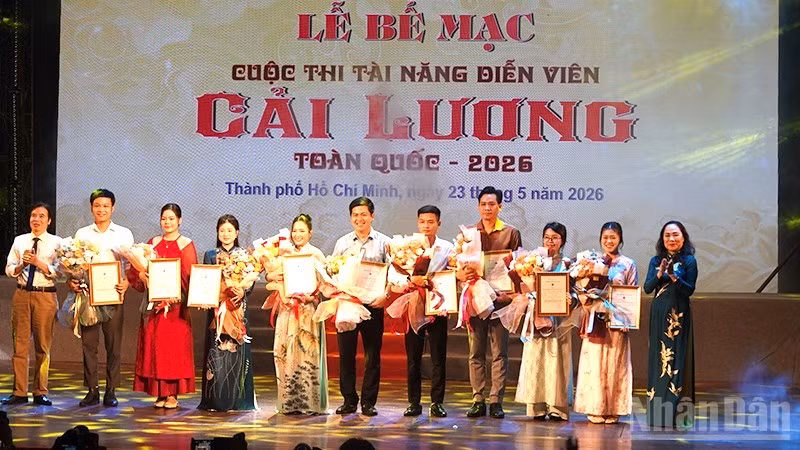 ndo_br_z7858362468302-7b4802e2388d51343b7c8434cc768e74-copy.jpg