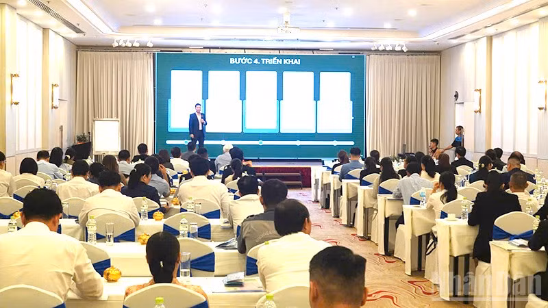 Quang cảnh buổi tập huấn. (Ảnh: LINH BẢO)