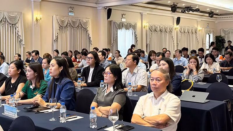 Các đại biểu tham dự buổi công bố cuộc thi. (Ảnh: Ban Tổ chức cung cấp)
