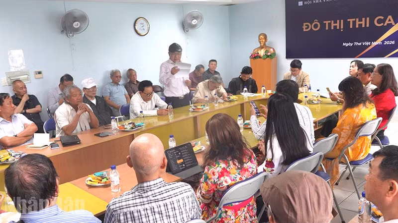Quang cảnh buổi tọa đàm. (Ảnh: LINH BẢO)