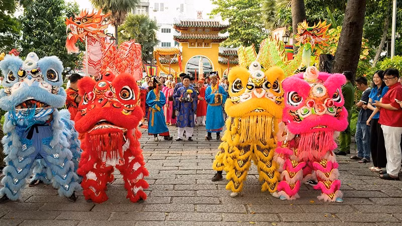 Lễ hội Khai hạ-Cầu an tại Lăng Ông Tả quân Lê Văn Duyệt đã được Bộ Văn hóa, Thể thao và Du lịch công nhận Di sản văn hóa phi vật thể quốc gia. (Ảnh: QUỐC THANH)