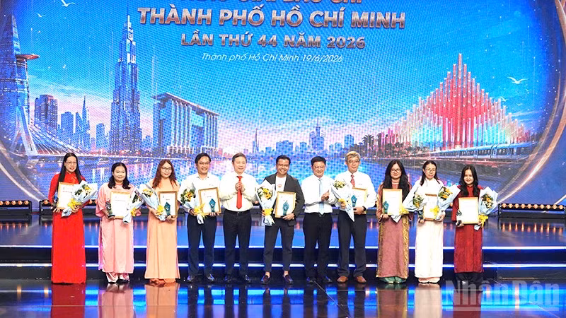 ndo_br_z7954219898142-3ea7957719348e41f5398a12840188bf-copy.jpg