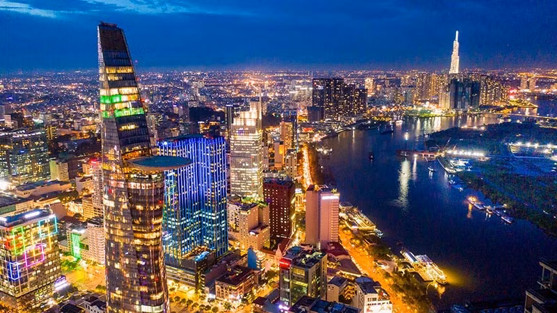 Thành phố Hồ Chí Minh hôm nay. (Ảnh: HOÀNG TRIỀU)
