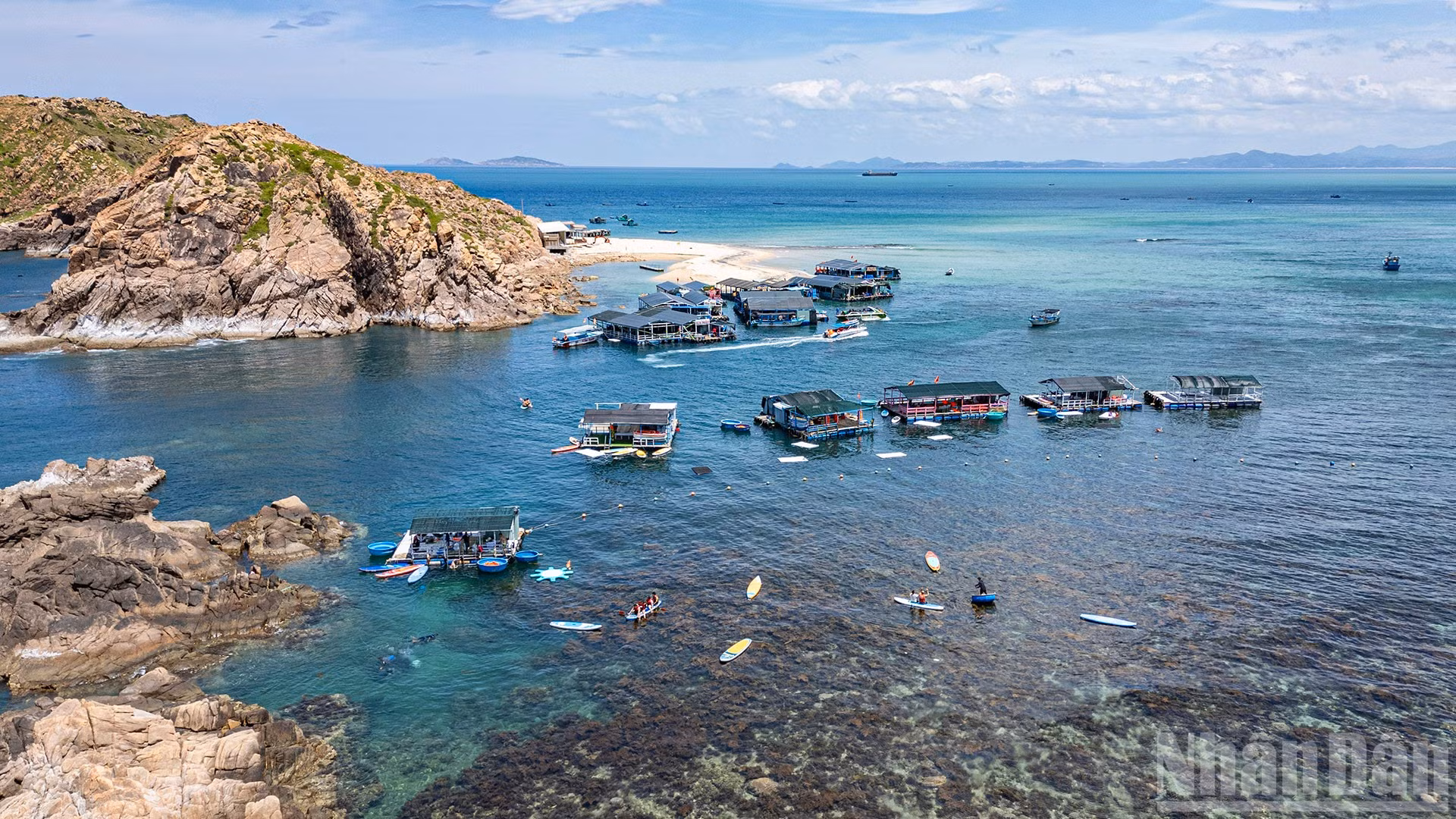 ndo_br_anh-bai-nhon-hai-4.jpg