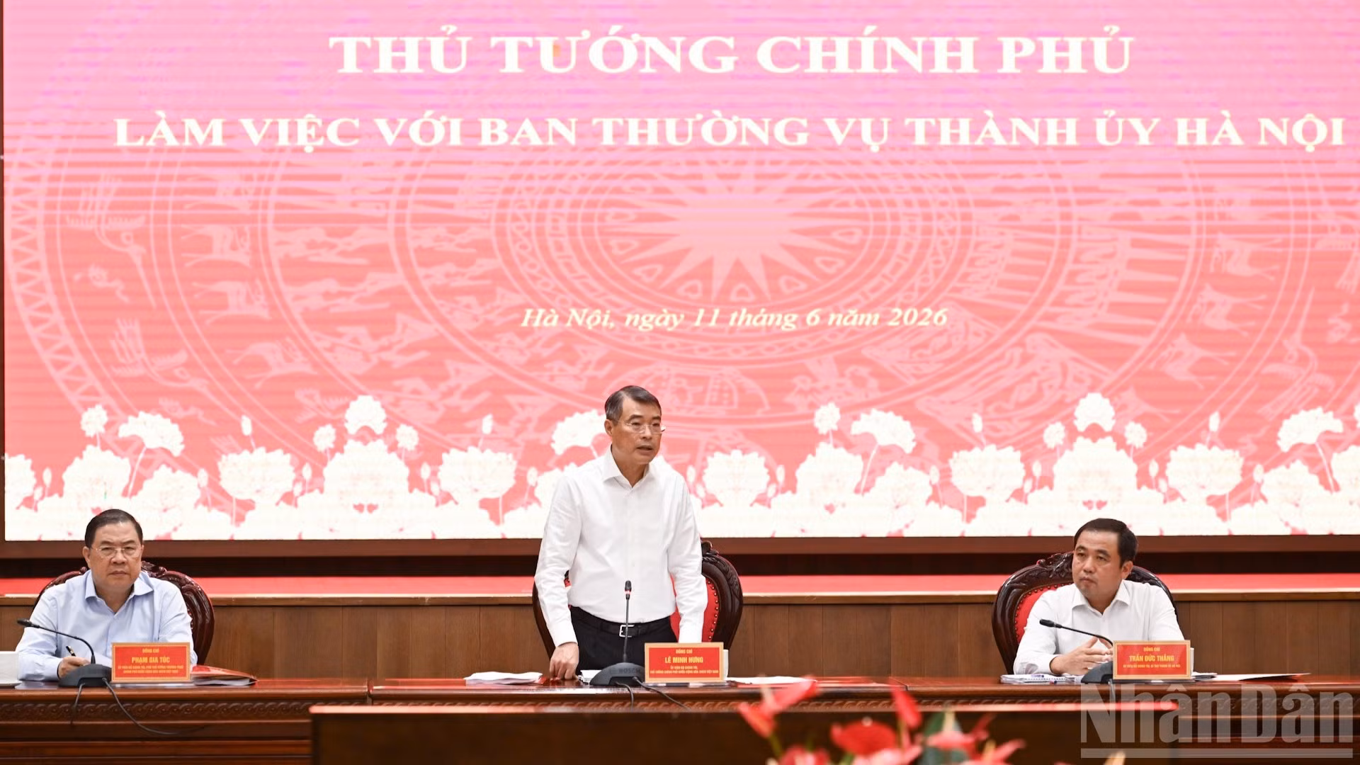Thủ tướng Lê Minh Hưng phát biểu chỉ đạo tại cuộc làm việc với Ban Thường vụ Thành ủy Hà Nội.