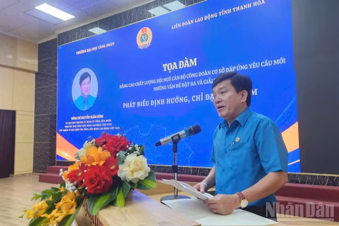 Đồng chí Nguyễn Xuân Hùng, Phó Chủ tịch Tổng Liên đoàn Lao động Việt Nam phát biểu chỉ đạo tại tọa đàm. (Ảnh: BTC cung cấp)