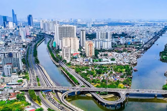 Hệ thống sông Sài Gòn chảy quanh Thành phố Hồ Chí Minh.