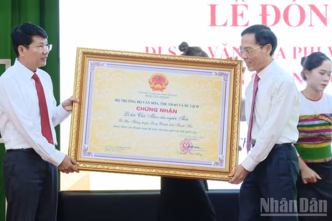 Lễ hội Chá Mùn được công nhận Di sản văn hóa phi vật thể Quốc gia.