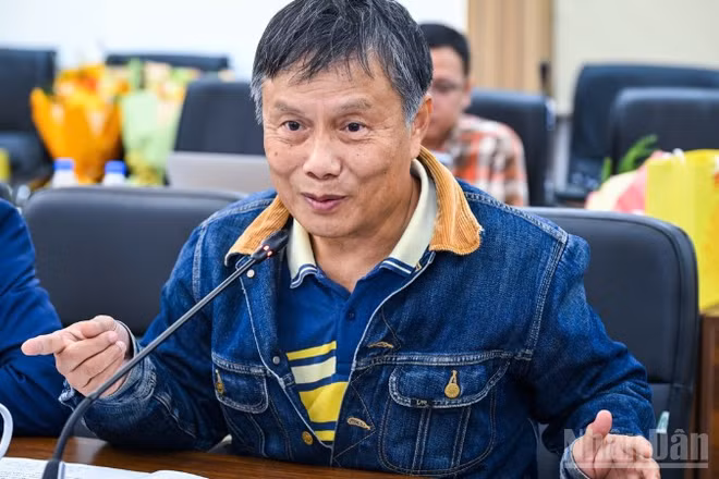 Tiến sĩ Toán học-Vật lý Nguyễn Lê Anh, chuyên gia nghiên cứu độc lập về ô nhiễm không khí. (Ảnh: Thành Đạt)