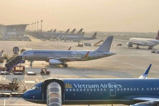 Theo số liệu của IATA, tuyến Hà Nội-Thành phố Hồ Chí Minh của Việt Nam đứng thứ tư các đường bay nội địa nhộn nhịp nhất thế giới.