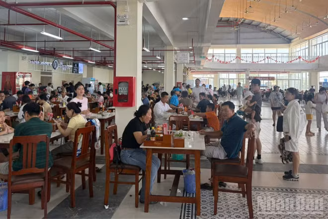 Trạm dừng nghỉ là nhu cầu cấp thiết trên mỗi chặng hành trình dài khi tham gia giao thông.