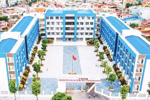 Trường tiểu học và trung học cơ sở Kênh Dương, phường Lê Chân mới được xây dựng khang trang, hiện đại (Ảnh HOÀNG TÙNG)