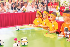 “Đấu trường Robotics” góp phần mang công nghệ số và khả năng sáng tạo đến với trẻ thơ.