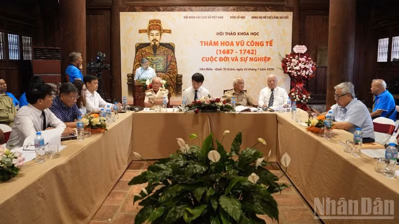 Hội thảo là diễn đàn để các nhà nghiên cứu trao đổi, làm rõ những đóng góp của Thám hoa Vũ Công Tể đối với lịch sử, giáo dục và văn hóa dân tộc. (Ảnh: Hồng Quân)