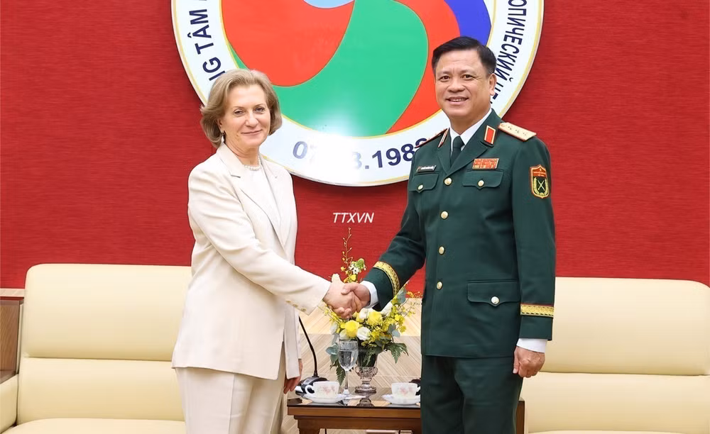 vna-potal-trung-tam-nhiet-doi-viet-nga-khanh-thanh-phong-xet-nghiem-phong-chong-dich-benh-3994.jpg