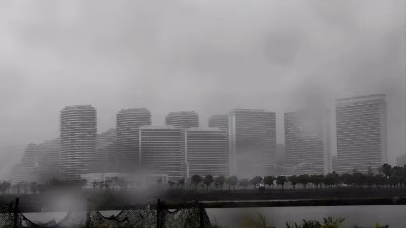 Do ảnh hưởng của bão Wipha, gió mạnh và mưa lớn đã xảy ra tại nhiều khu vực tại tỉnh Quảng Đông, Trung Quốc. (Ảnh: Tân Hoa xã)