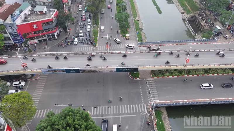 Hà Nội dự kiến chi hơn 21 nghìn tỷ đồng cải tạo, mở rộng Vành đai 2 đoạn Ngã Tư Sở-Cầu Giấy. (Ảnh: DUY MINH)