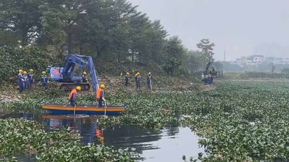 Công tác điều tiết nước tại các sông, mương, hồ được bảo đảm liên tục, thường xuyên.