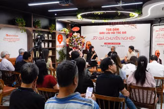 Không gian buổi giao lưu cùng nhà báo Hoàng Kiếm Nam.