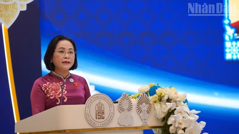 ndo_tr_pctqh-phat-bieu.jpg