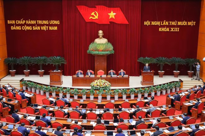 Hội nghị Trung ương 11 khóa XIII thông qua Nghị quyết quan trọng về cải cách tổ chức bộ máy. 