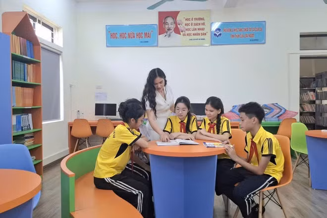 Giờ đọc sách-sáng tác văn học của Trường trung học cơ sở Yên Lạc, xã Tam Hồng, tỉnh Phú Thọ. (Ảnh: Hà Hồng Hà)