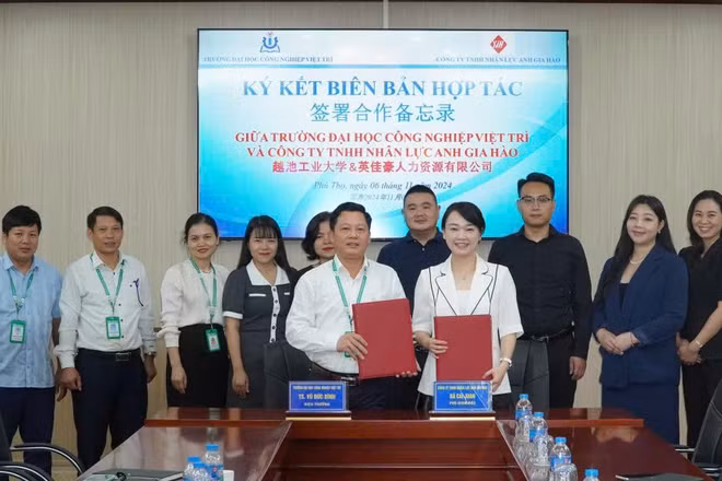 Trường đại học Công nghiệp Việt Trì ký kết hợp tác với Công ty trách nhiệm hữu hạn Nhân lực Anh Gia Hào (Trung Quốc).