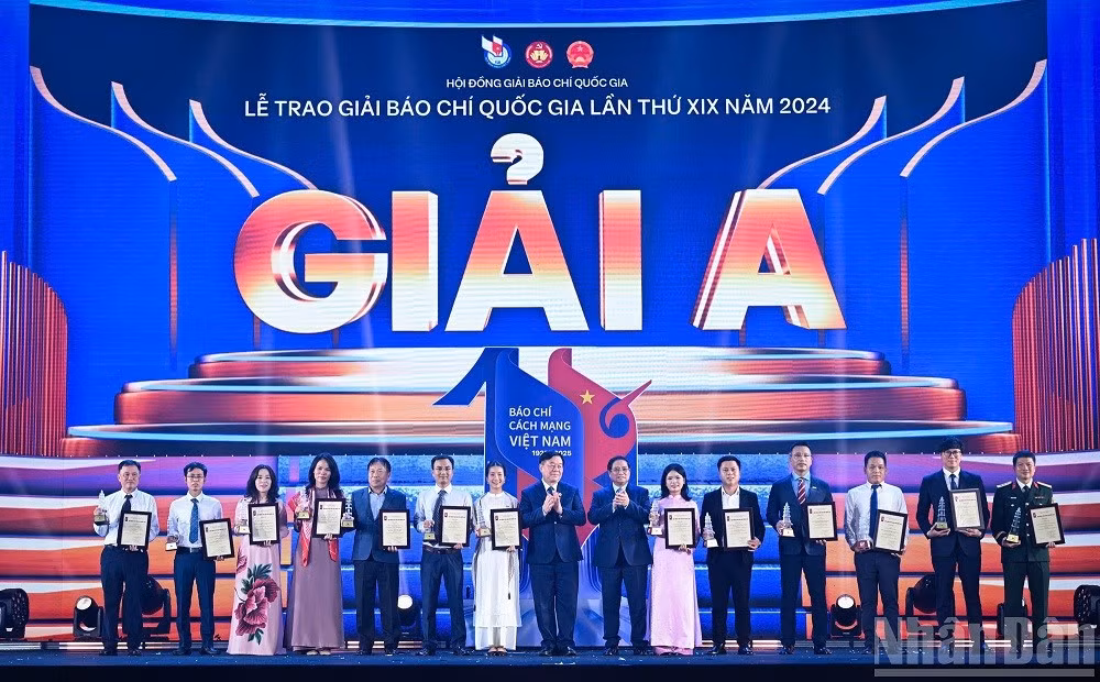 Báo Nhân Dân đoạt 1 giải A, 3 giải B, 3 giải C Giải Báo chí Quốc gia lần thứ XIX. (Ảnh: THÀNH ĐẠT)