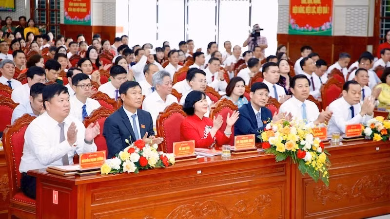 Các đại biểu tham dự Đại hội Đảng bộ xã Phúc Thọ nhiệm kỳ 2025-2030.