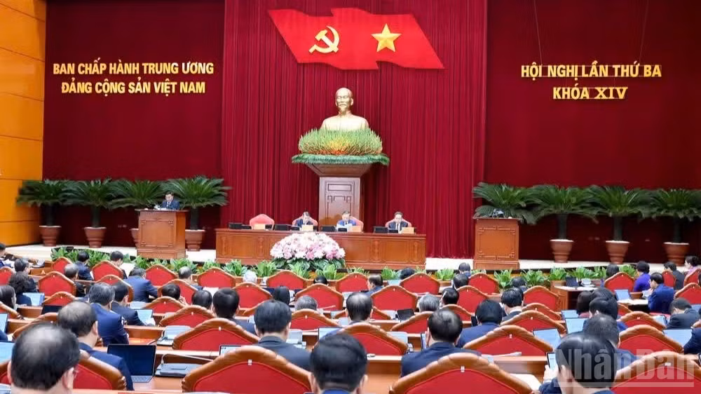Hội nghị lần thứ ba Ban Chấp hành Trung ương Đảng Cộng sản Việt Nam khóa XIV. (Ảnh: ĐĂNG KHOA)