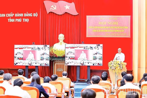 Tỉnh ủy Phú Thọ sơ kết một năm vận hành chính quyền địa phương hai cấp (Ảnh Báo Phú Thọ)