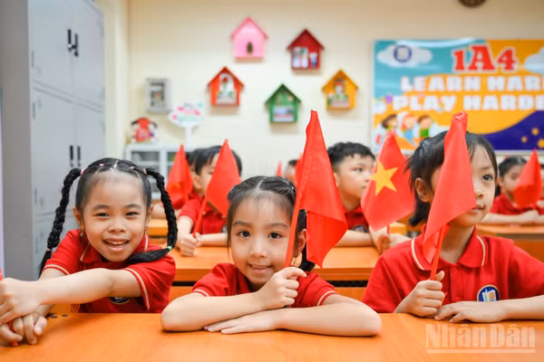 Học sinh Trường tiểu học Nhân Chính, phường Thanh Xuân, thành phố Hà Nội (Ảnh: THẾ ĐẠI) 