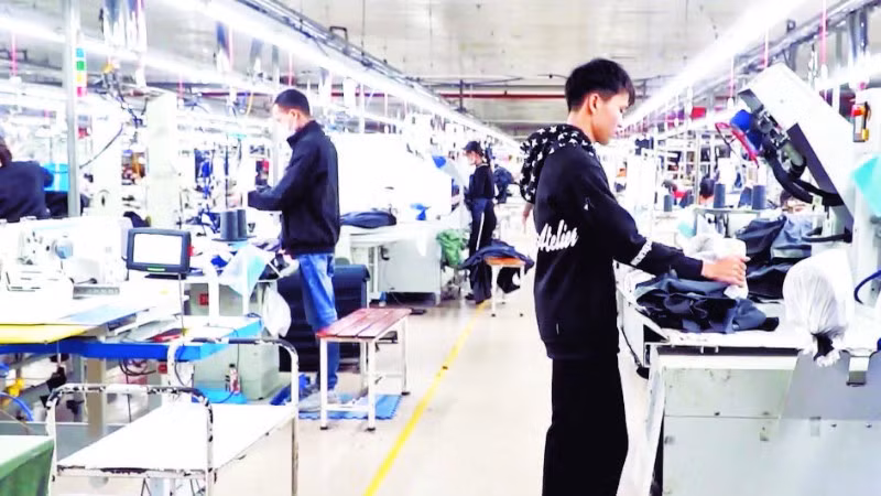 Công ty cổ phần quốc tế Phong Phú ứng dụng tự động hóa nhằm nâng cao năng suất.
