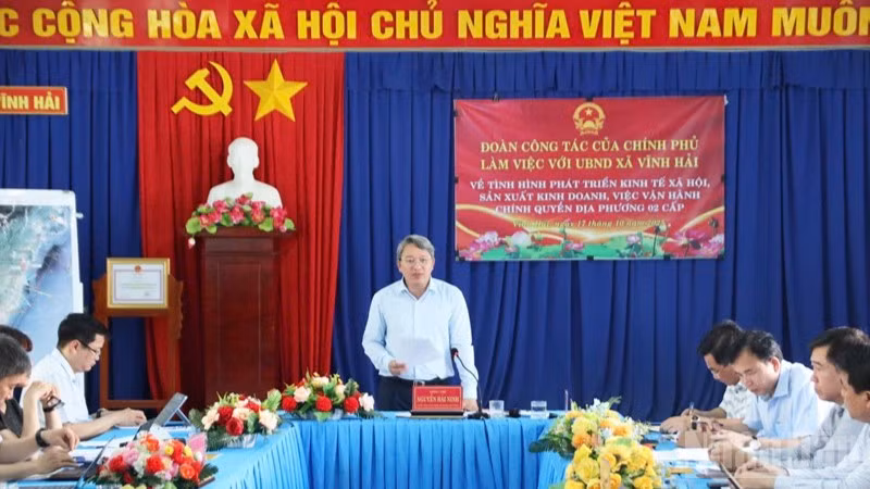 Quang cảnh buổi làm việc. (Ảnh: NGUYỄN TRUNG)