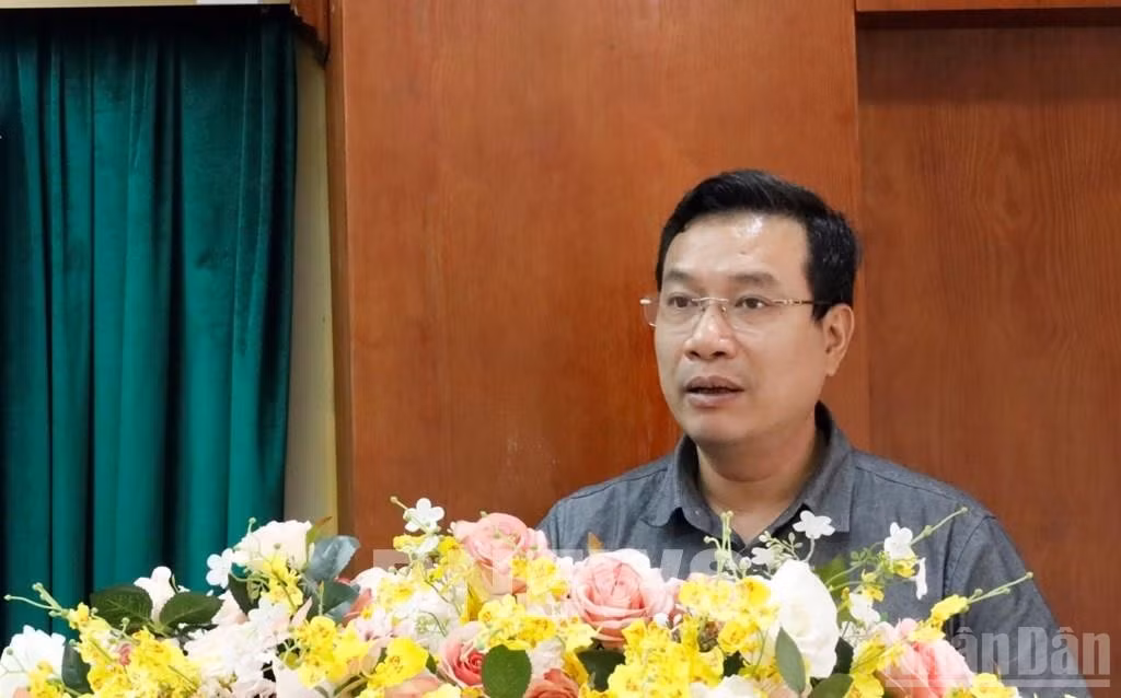 ndo_br_ong-kien.jpg