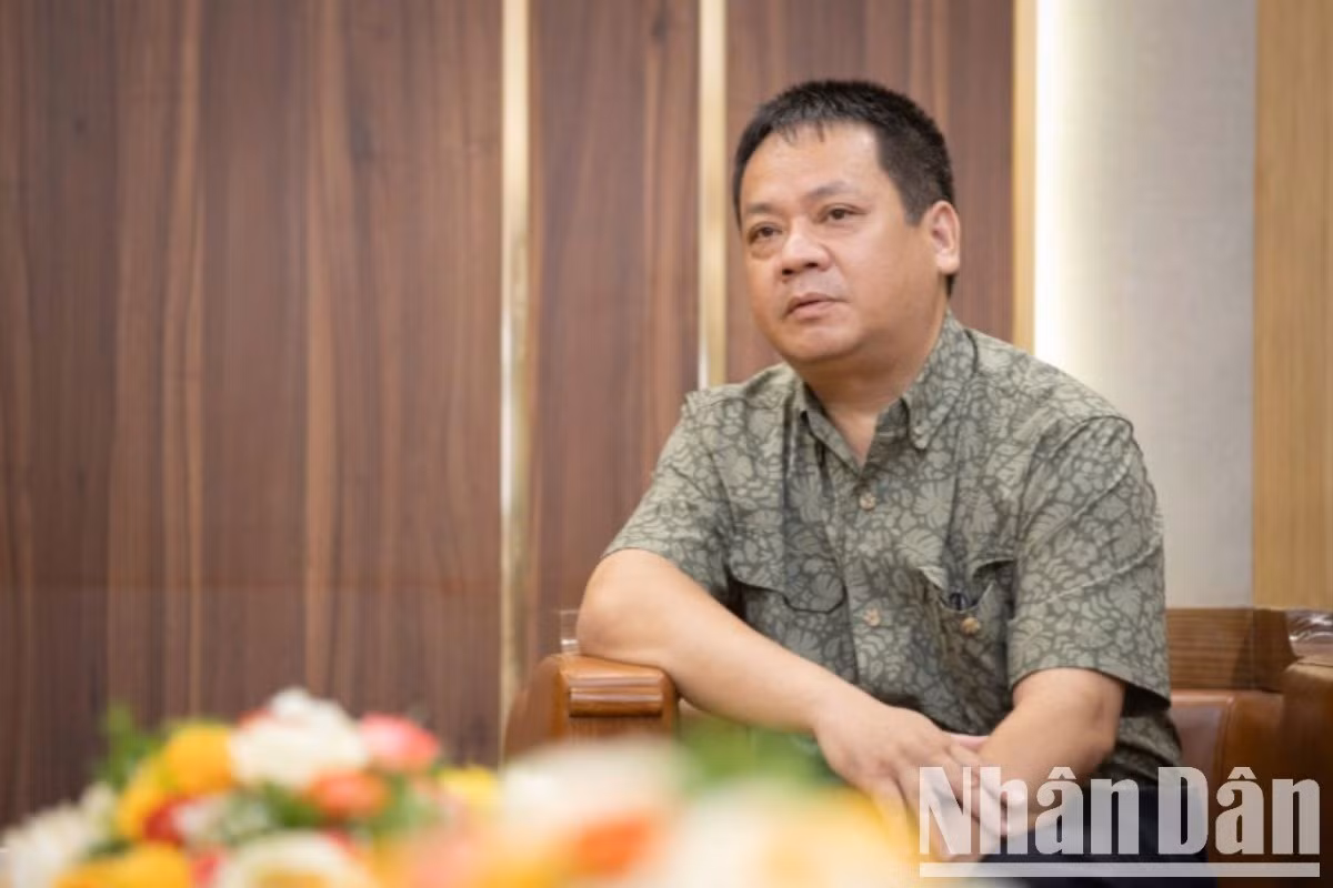 dong-chi-pham-song-ha-uy-vien-ban-bien-tap-truong-ban-chinh-tri-ngoai-giao-bao-nhan-dan-phat-bieu-dap-tu-3990.jpg