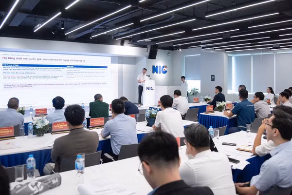 Toàn cảnh Hội thảo công bố 3 dự thảo tiêu chuẩn quốc gia về mật mã hậu lượng tử của Ban Cơ yếu Chính phủ Ảnh: MINH DUY