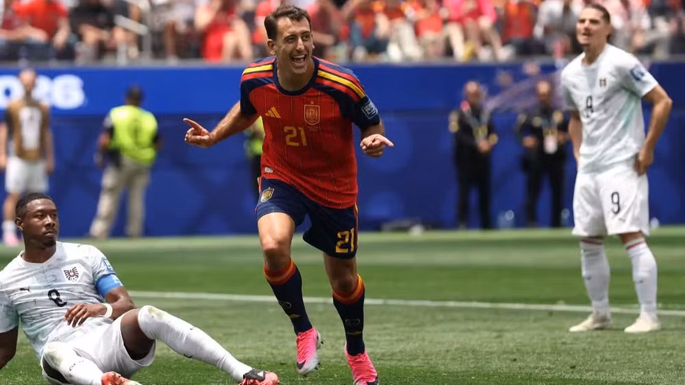 Mikel Oyarzabal tỏa sáng trong chiến thắng đậm của Tây Ban Nha trước Áo. (Ảnh: FIFA)