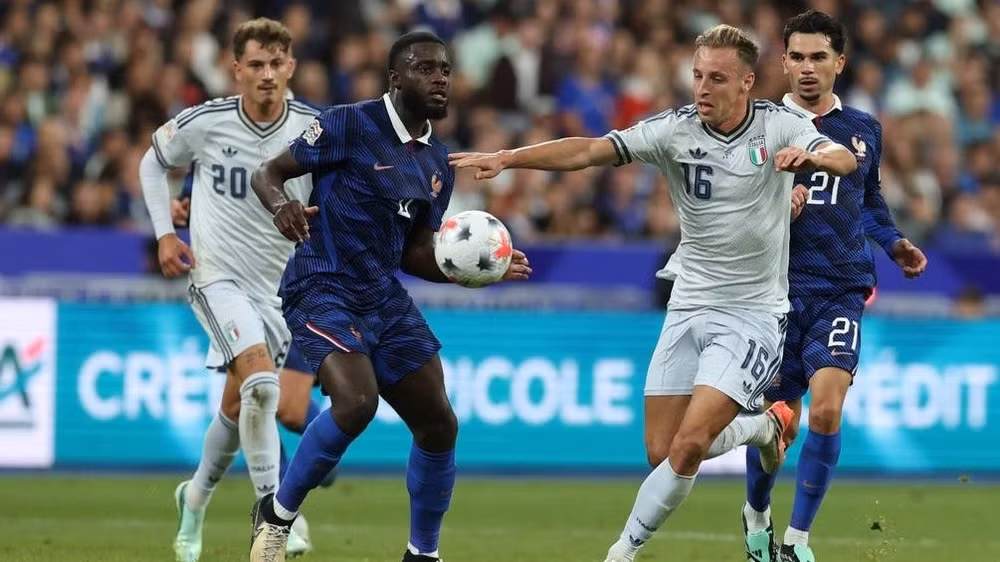 Pháp không thể kéo dài chuỗi thắng lên ba trận. (Ảnh: FIGC)