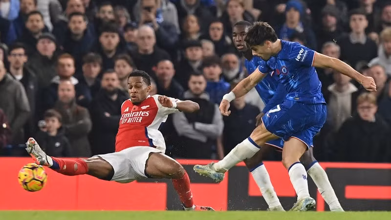 Chelsea chạm trán Arsenal là trận cầu tâm điểm ngày Chủ nhật. (Ảnh: CFC)