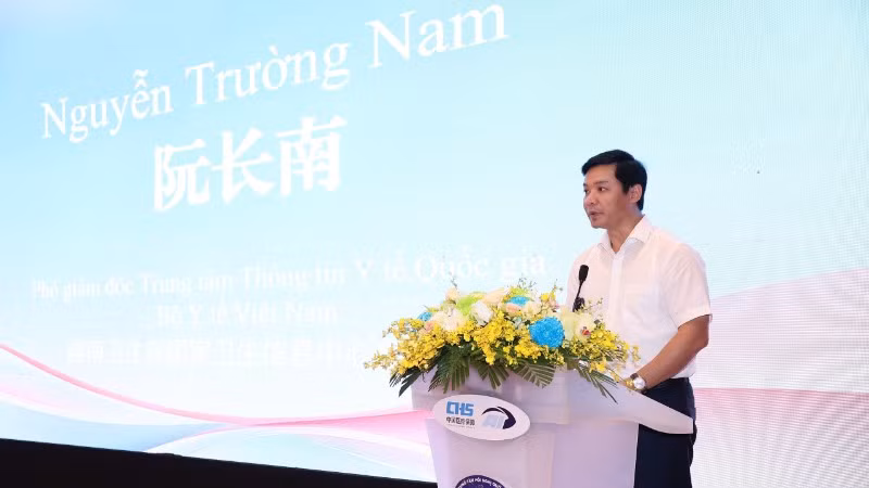 Ông Nguyễn Trường Nam, Phó Giám đốc Trung tâm Thông tin y tế quốc gia (Bộ Y tế) phát biểu tại chương trình.