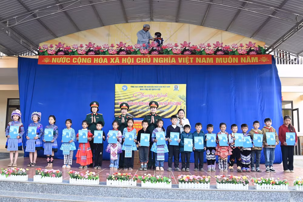 dong-hanh5.jpg