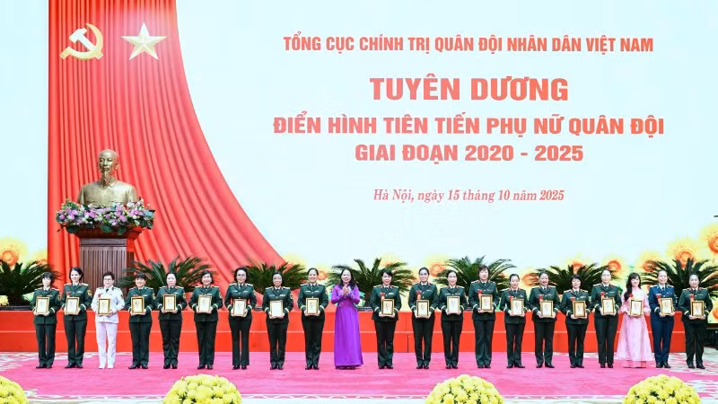 pctn-2-9746.jpg