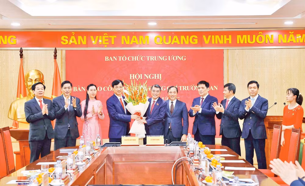 ban-giao.jpg