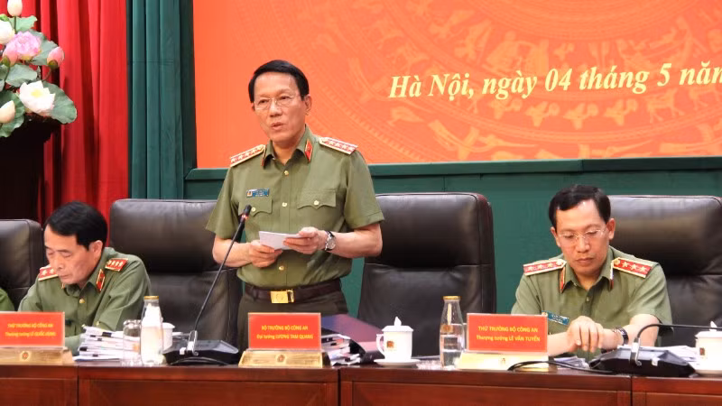 Bộ trưởng Lương Tam Quang phát biểu chỉ đạo tại Hội nghị giao ban công tác tháng 4/2026. (Ảnh: Phương Thủy/CAND)