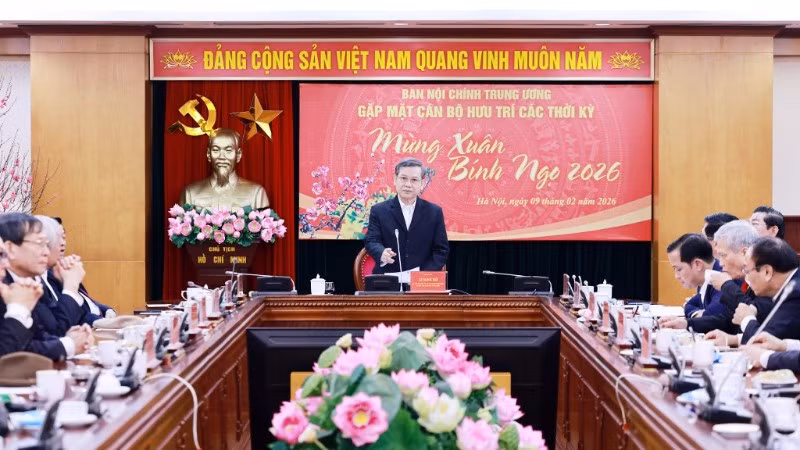 Đồng chí Lê Minh Trí, Ủy viên Bộ Chính trị, Bí thư Trung ương Đảng, Trưởng Ban Nội chính Trung ương phát biểu tại buổi gặp mặt. (Ảnh: Ban Nội chính Trung ương)