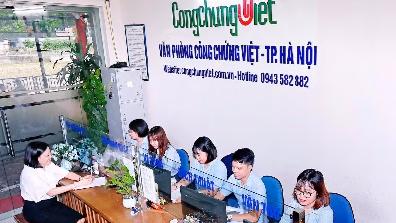 cong-chung-viet-9898.jpg