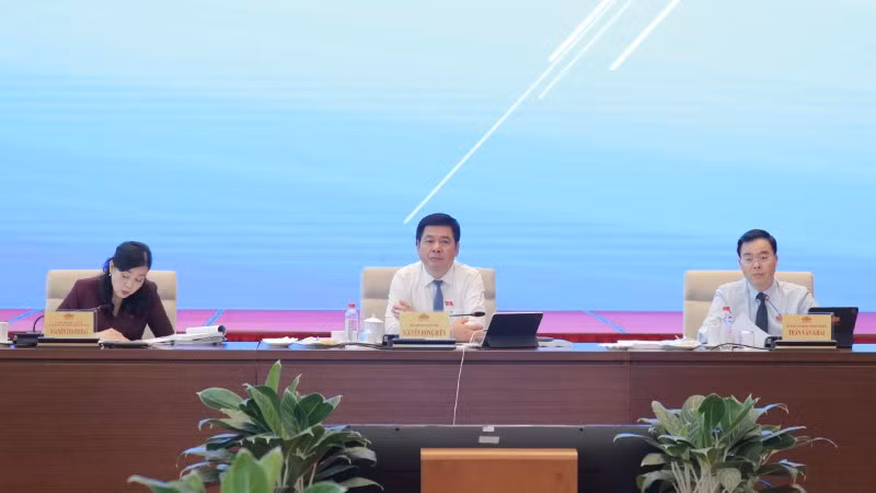 doan-chu-tri-2716.jpg