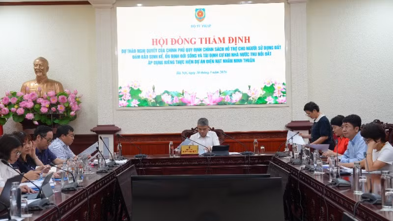 quang-canh-cuoc-hop-hoi-dong-anh-pv-7687.jpg