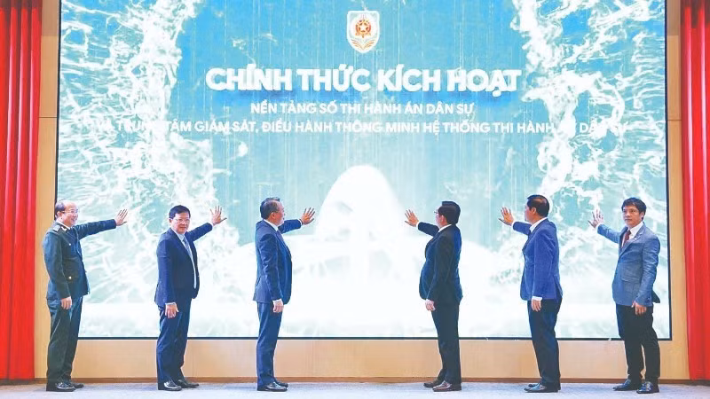 kich-hoat-thads-1220.jpg
